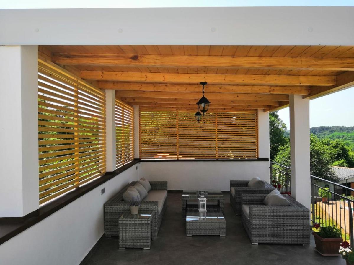 Holiday Home Elvis, Village Kujici Hreljići Eksteriør bilde