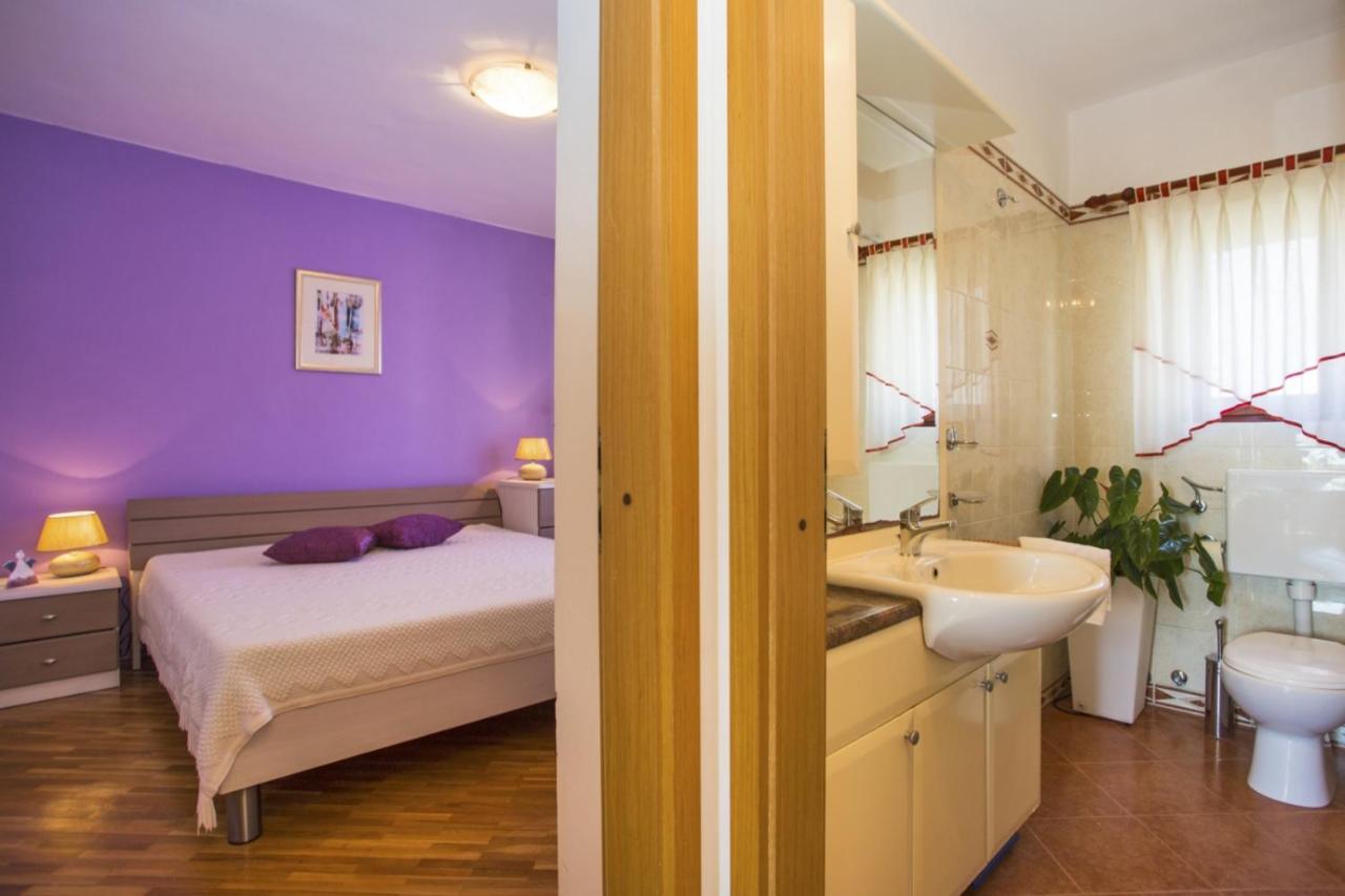 Holiday Home Elvis, Village Kujici Hreljići Eksteriør bilde