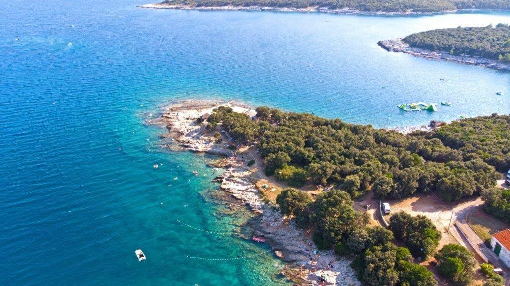Holiday Home Elvis, Village Kujici Hreljići Eksteriør bilde
